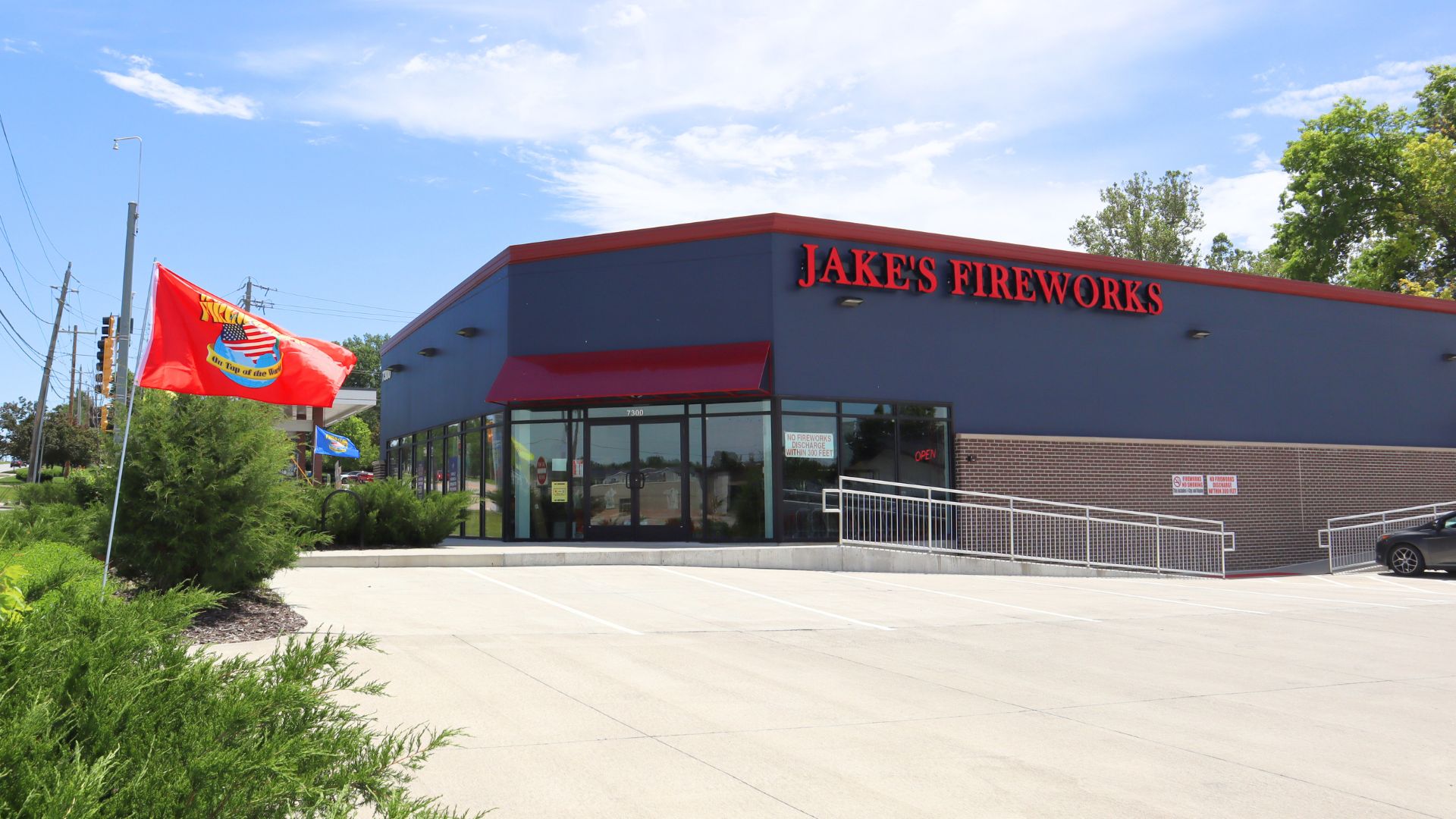 Windsor Heights Des Moines - Jake&rsquo;s Fireworks Store
